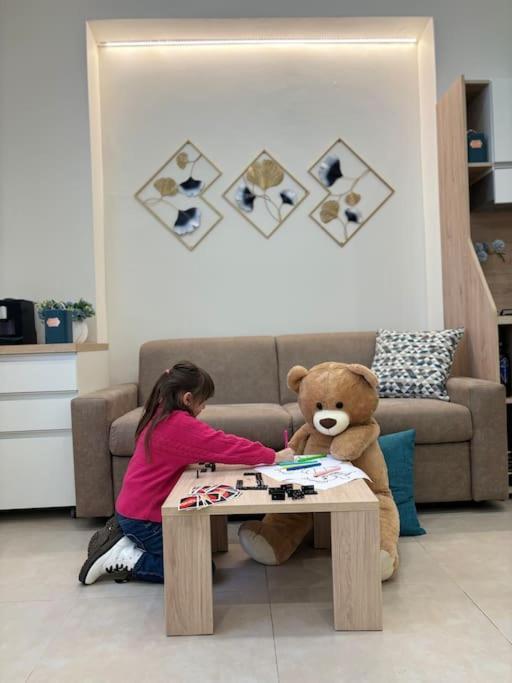 Teddy'S Home Luminoso Accogliente E Moderno Ракале Экстерьер фото